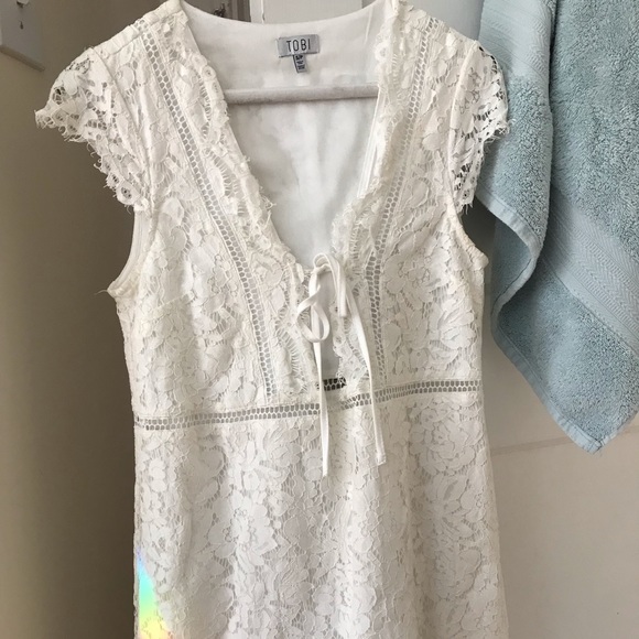 Tobi Sophia Ivory Shift Dress - Picture 4 of 5